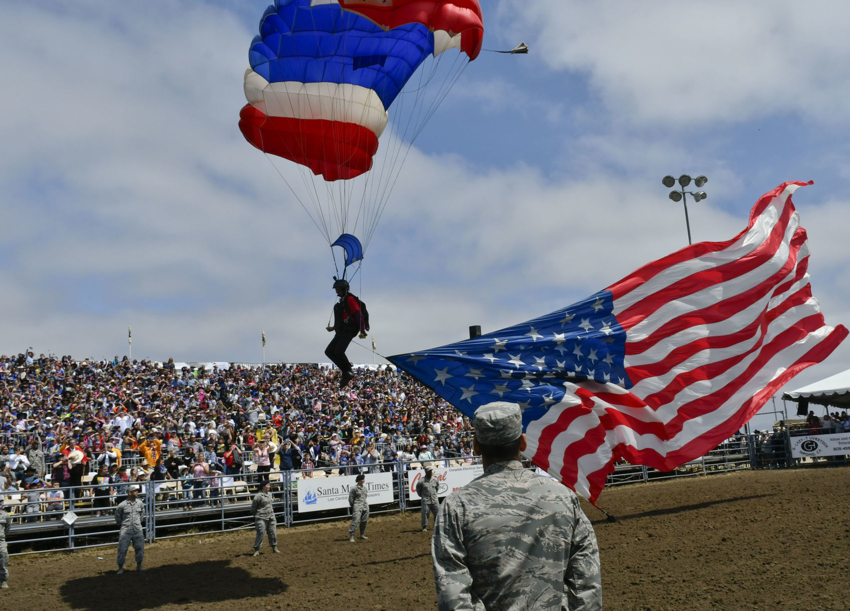 053019 Mini Rodeo news 07.jpg